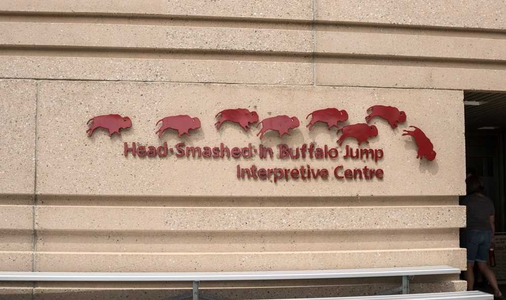 Head-Smashed-In Buffalo Jump