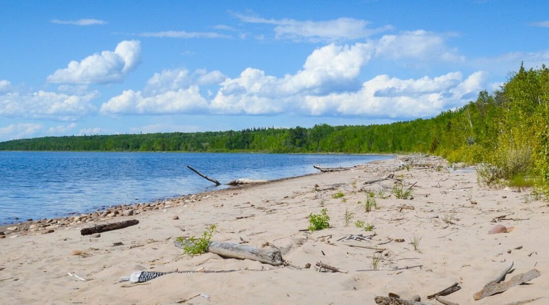 Discove The 15 Best Lakes in Alberta to Visit