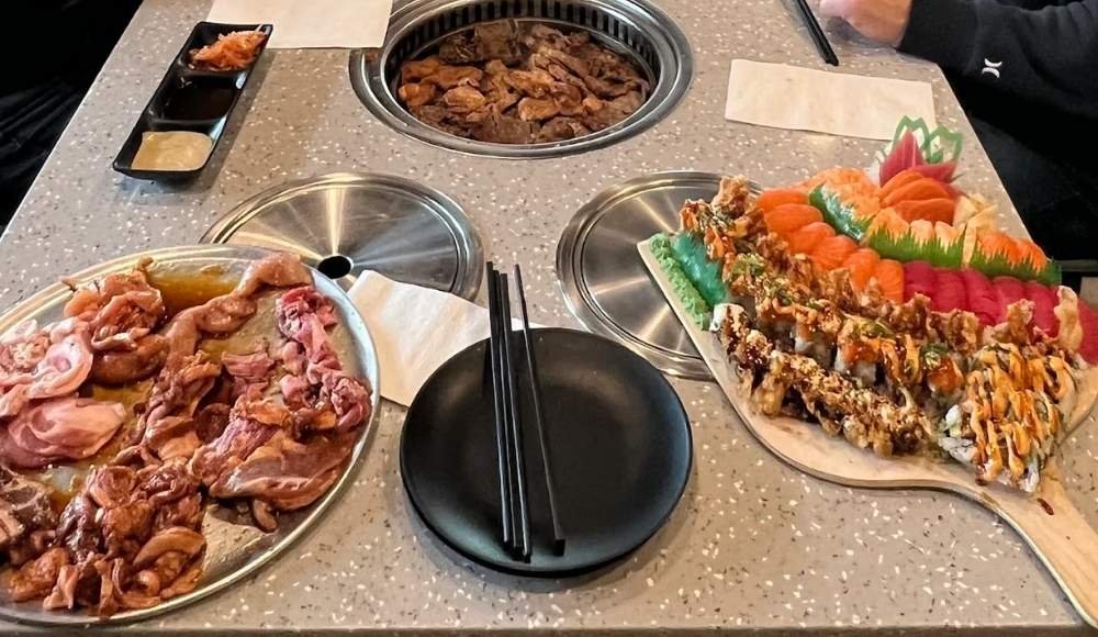 Jumble Eats Hot Pot , Red Deer