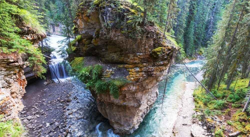 Johnston Canyon Banff.