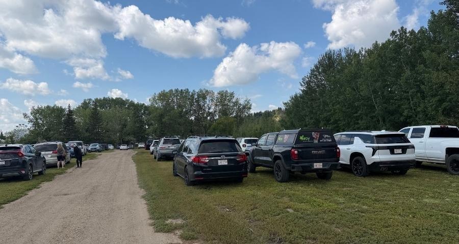 Fort Edmonton Park free parking